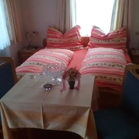 Haus Jost Ingrid Hermagor-Pressegger See